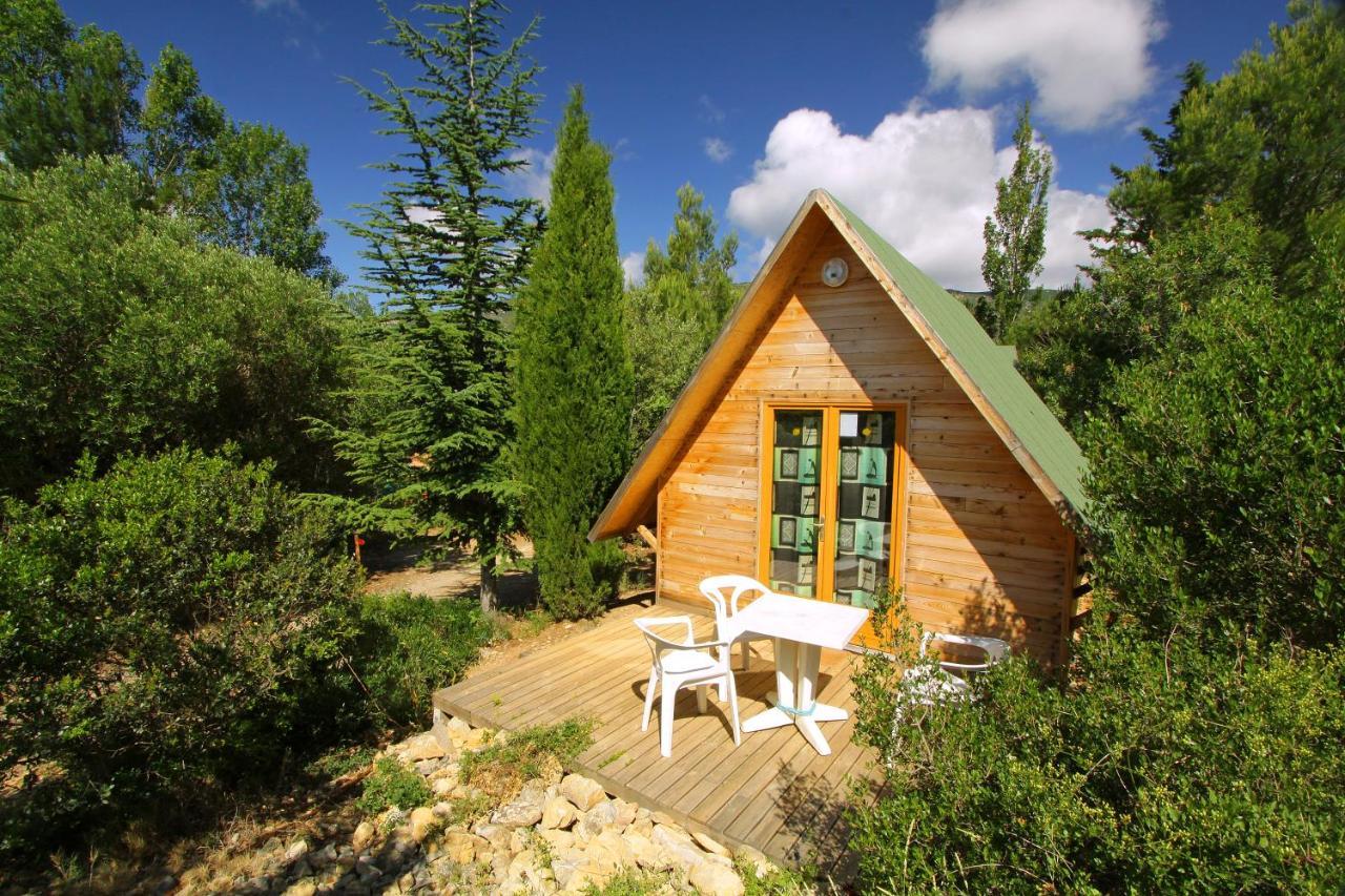 Camping La Peiriere Tuchan Exterior photo